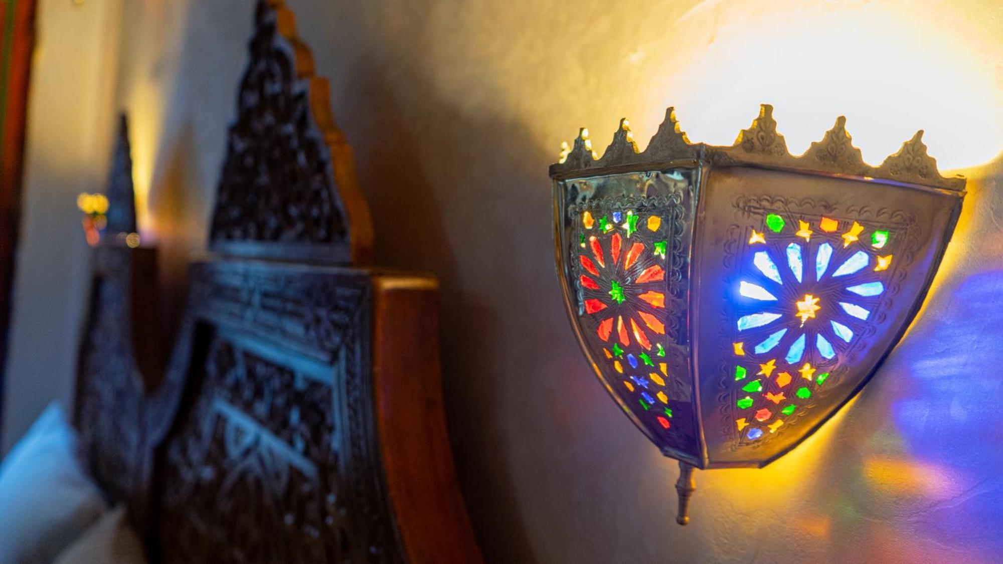Riad Dar El Ouedghiri Фес Екстериор снимка