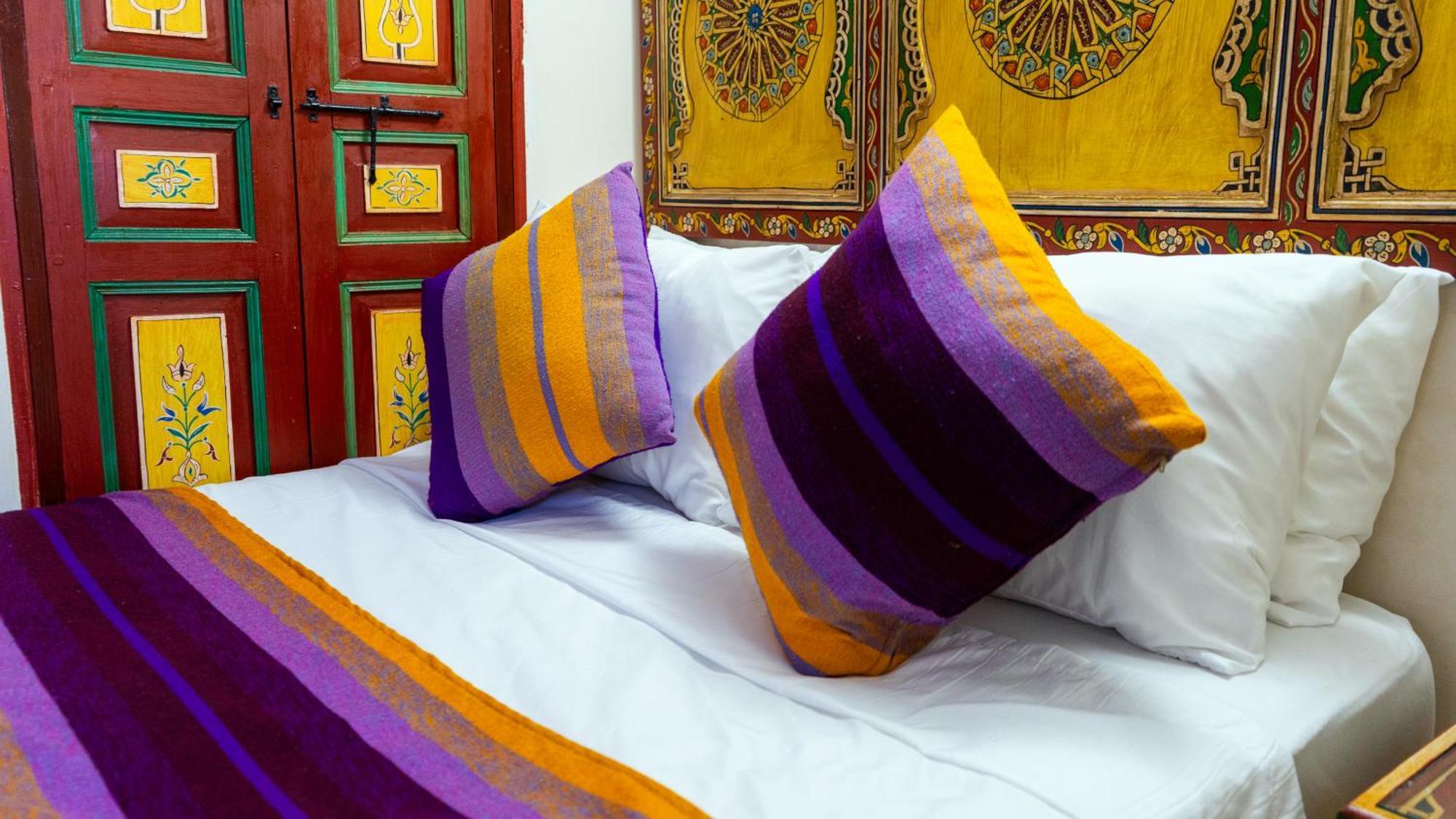 Riad Dar El Ouedghiri Фес Екстериор снимка