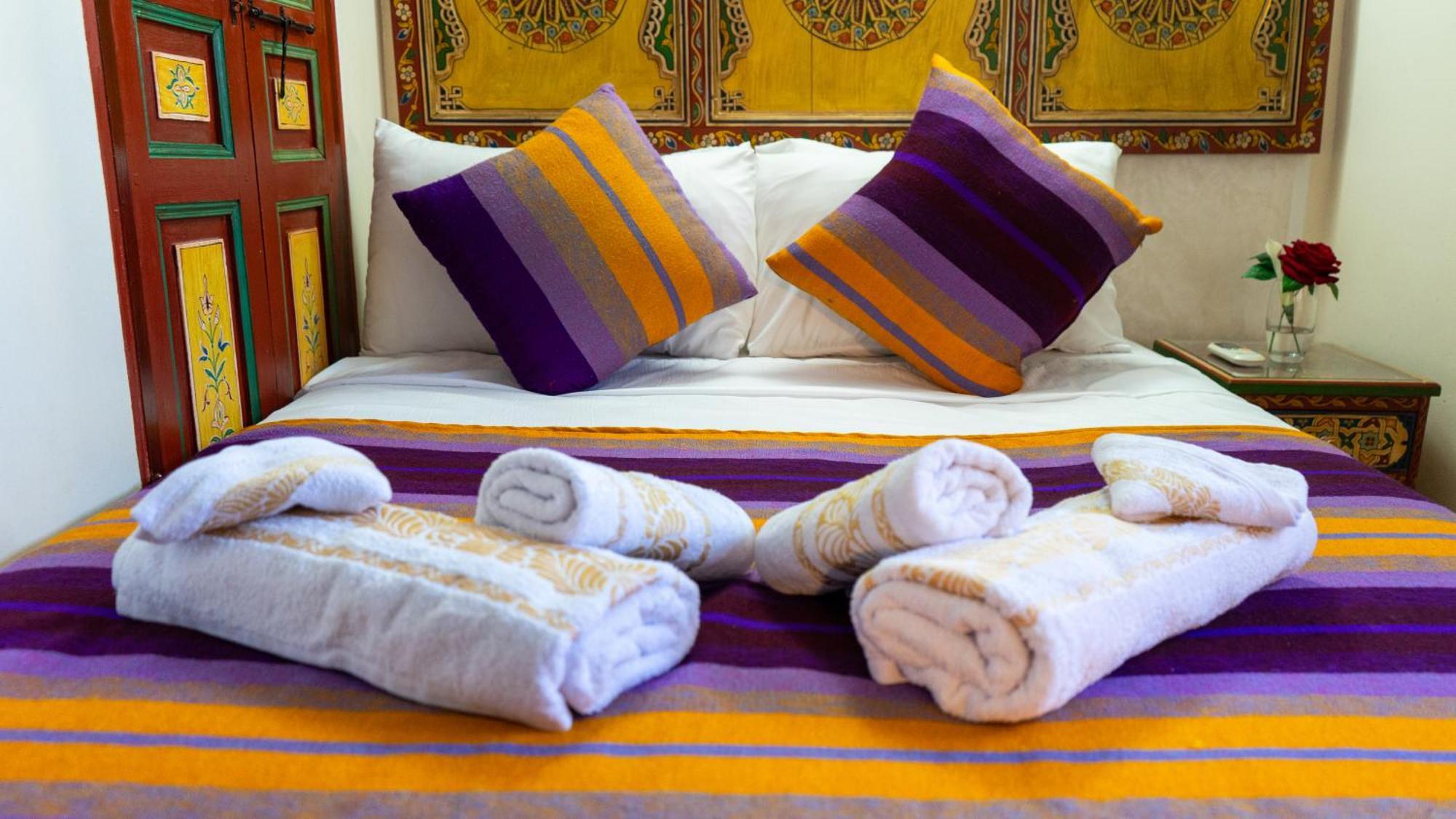 Riad Dar El Ouedghiri Фес Екстериор снимка