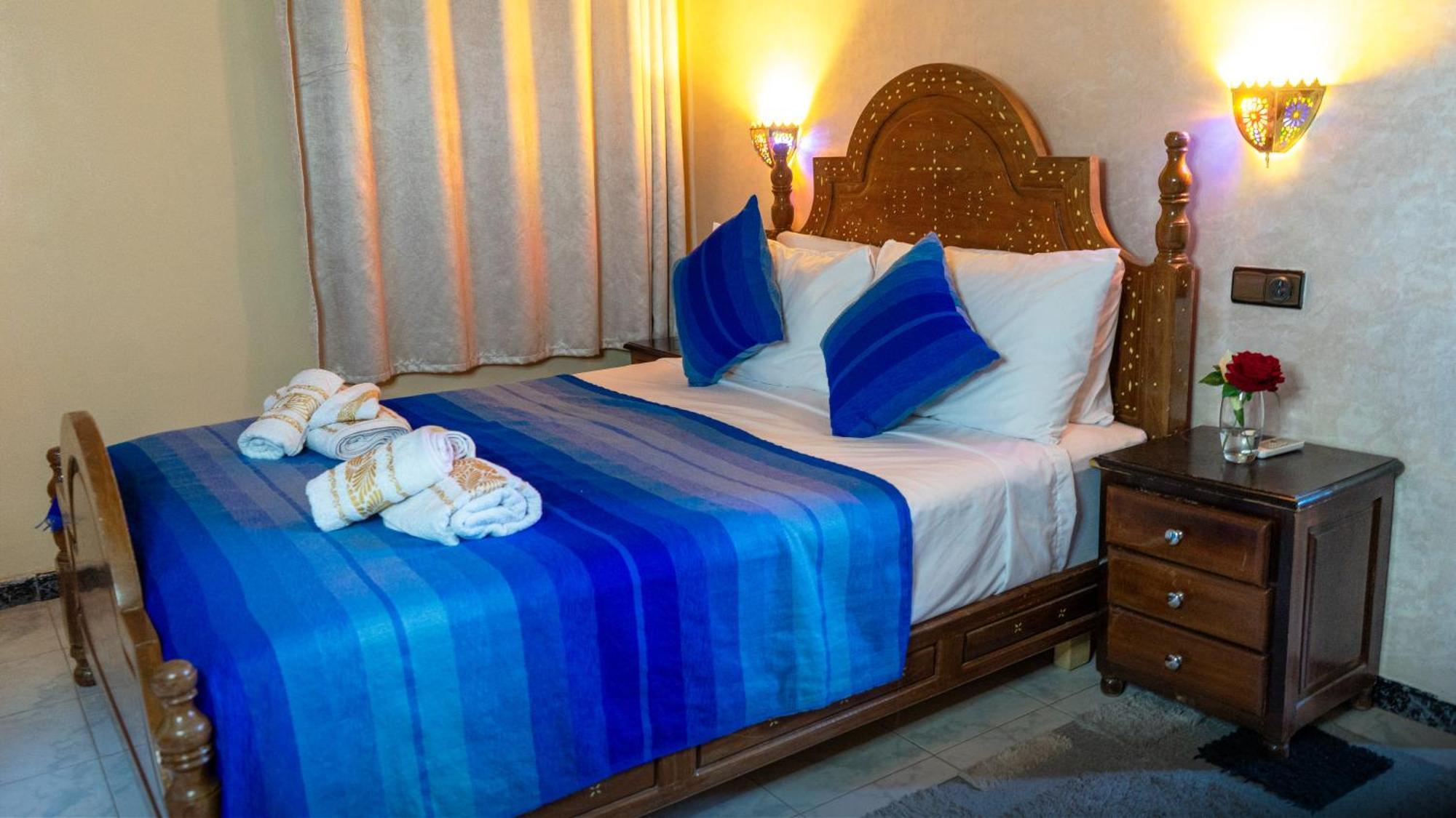 Riad Dar El Ouedghiri Фес Екстериор снимка